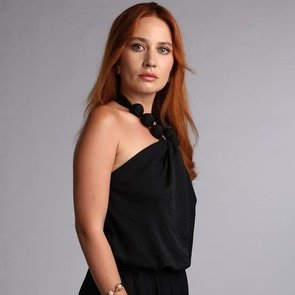 Asude Alptekin (İlayda Çevik)